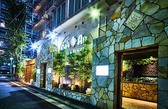 たまプラーザ テラスの夜景 (神奈川県横浜市青葉区) -こよなく夜景を愛する人へ